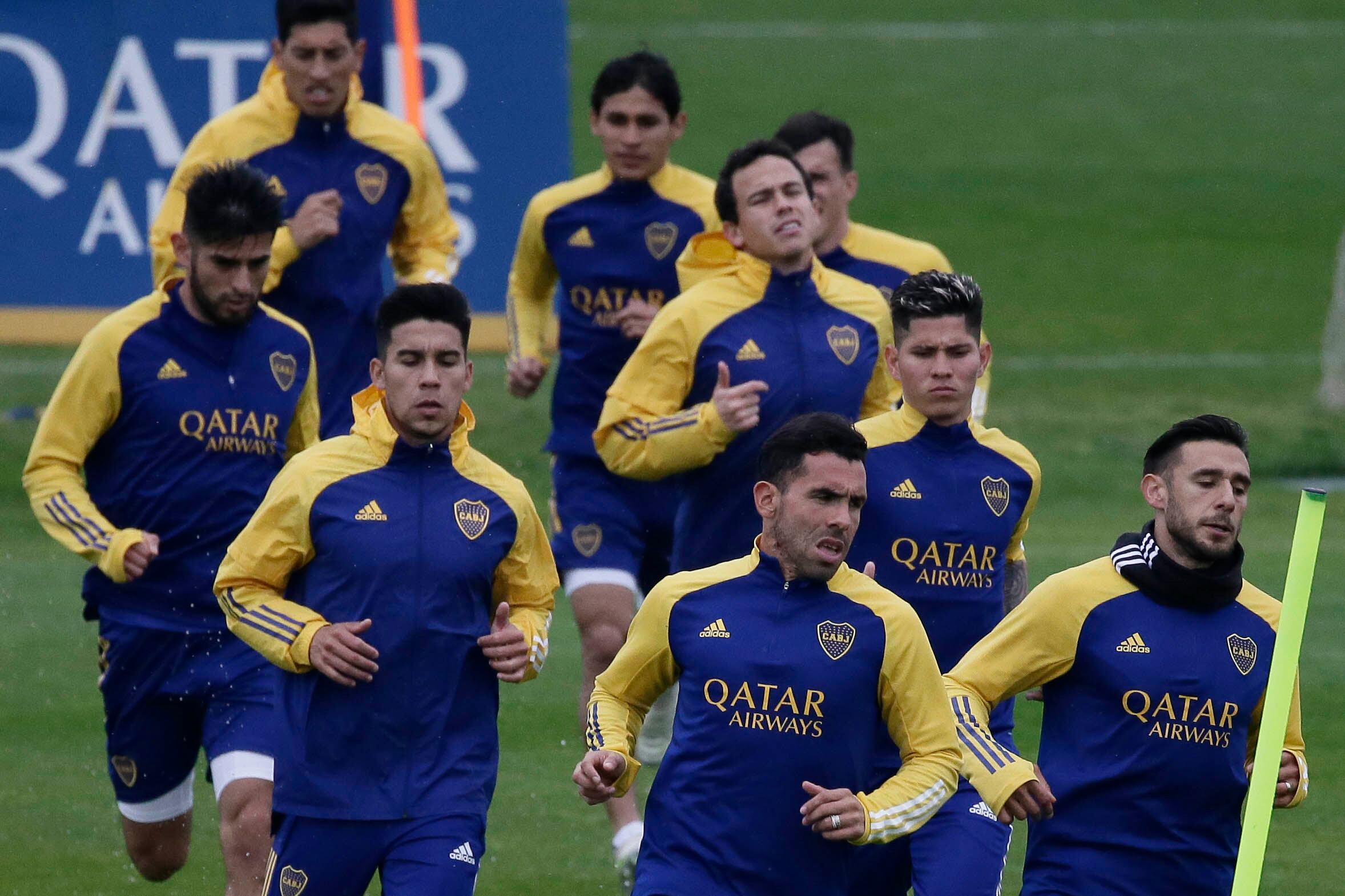 El plantel de Boca durante el entrenamiento del sábado.