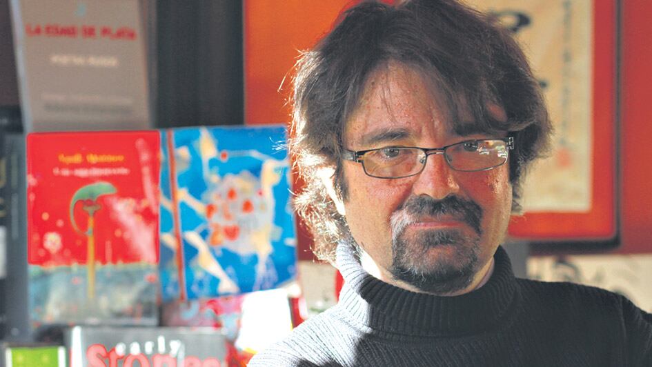 Juan Casamayor y Encarnación Molina arrancaron con la editorial Páginas de Espuma en 1999.