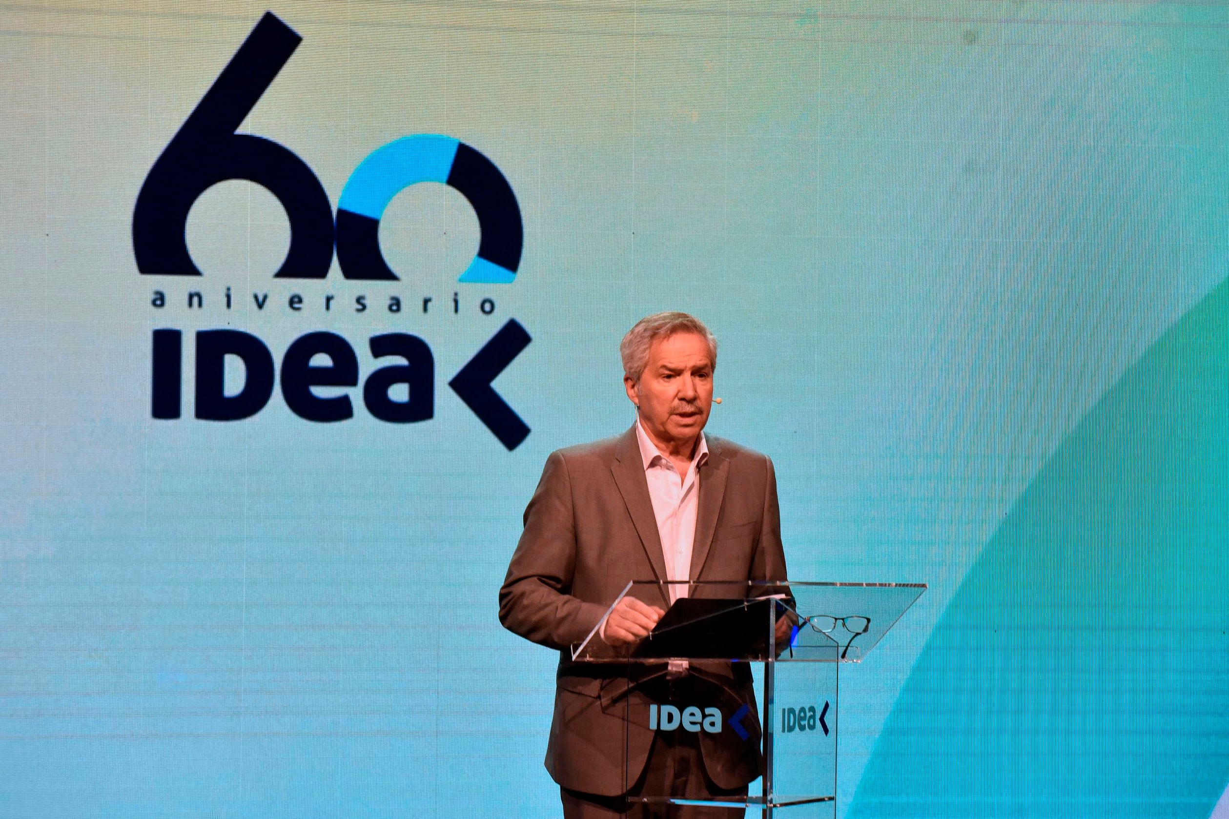 El canciller Felipe Solá habló de la necesidad de exportar más, sobre todo productos de "alta calidad" del sector agroindustrial