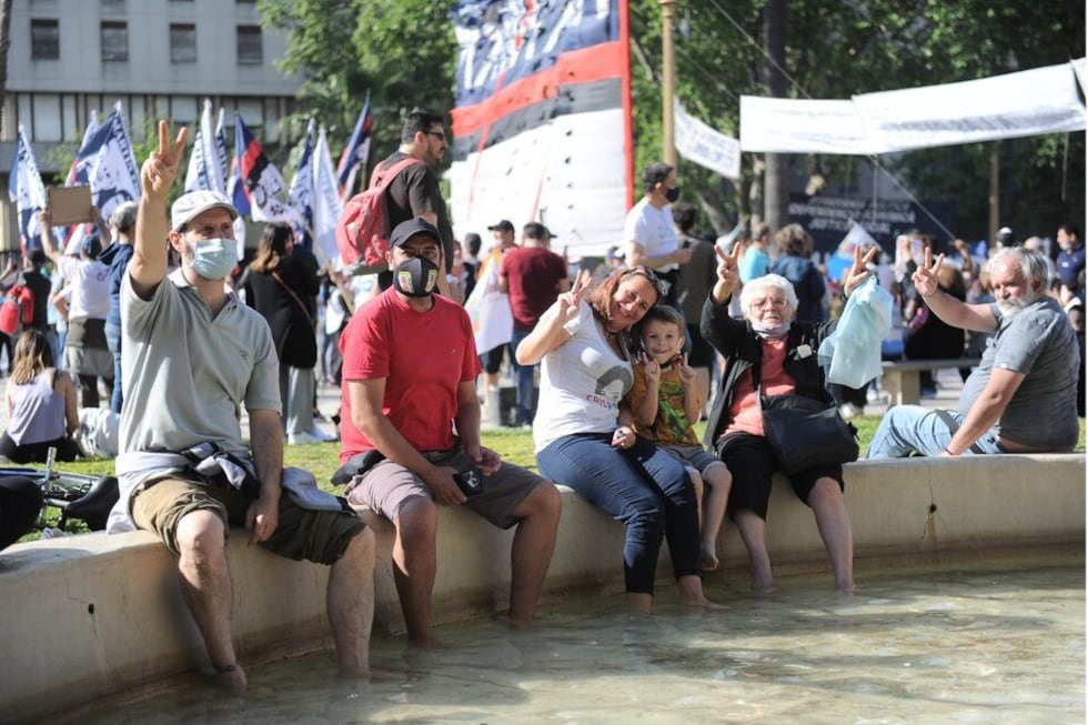 Día de la Lealtad: una multitud celebró el peronismo en Plaza de Mayo y ...