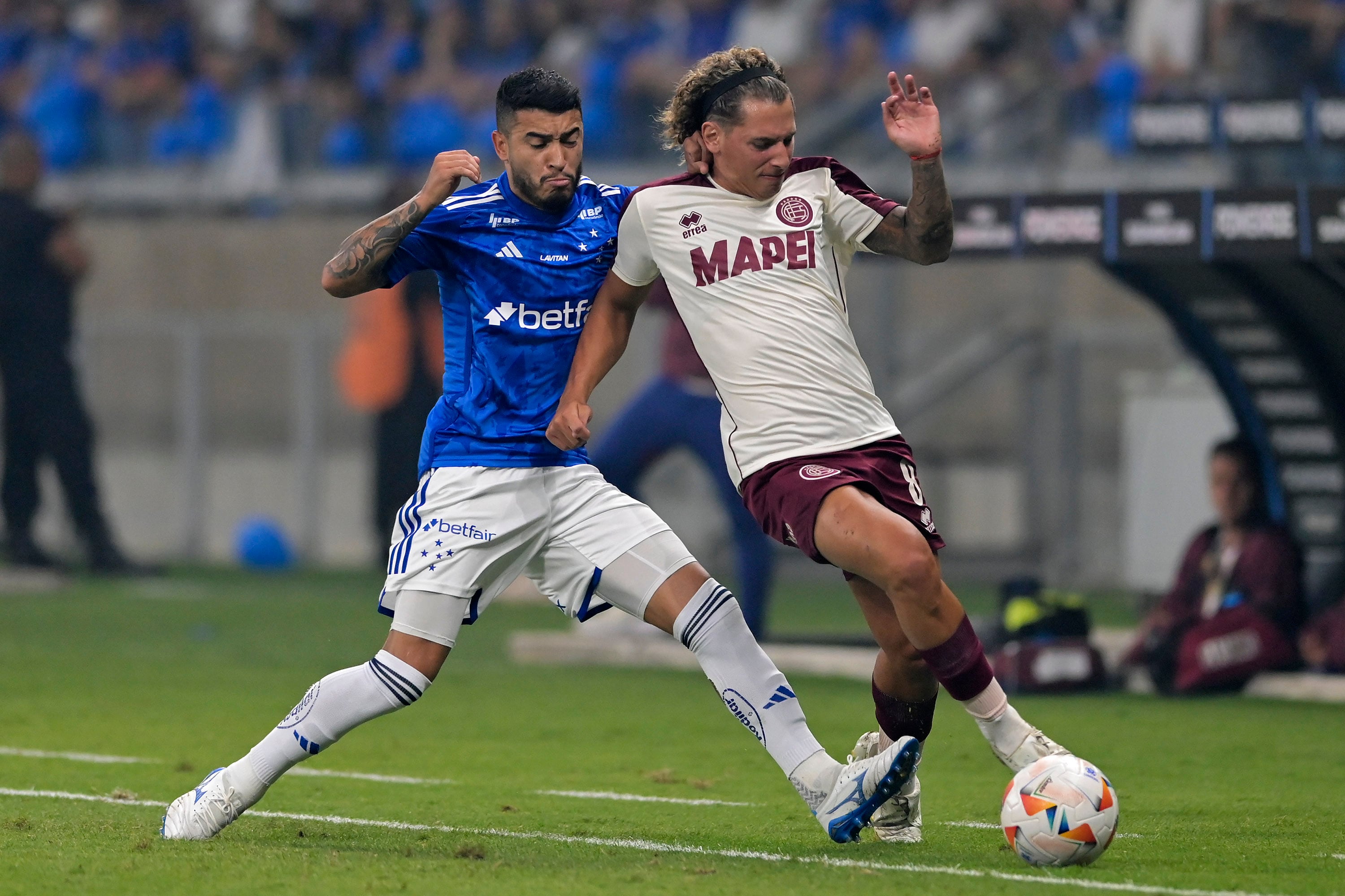 Boggio lucha con Marlon