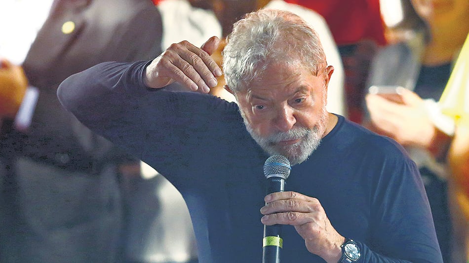 Lula estuvo viajando por el sur del país con sus caravanas; podría vencer en primera vuelta en octubre.