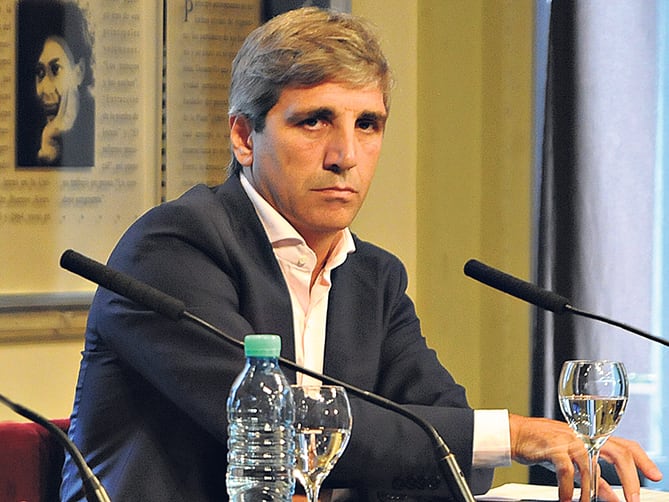 Luis Caputo, ministro de Finanzas, informó en su declaración jurada sus acciones en Sacha Rupaska S.A.