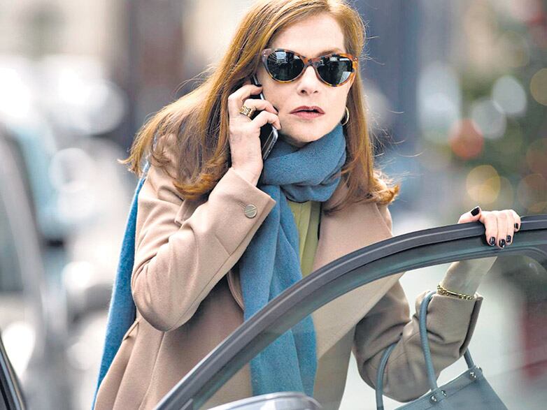 Huppert es Michèle Leblanc, una exitosa empresaria proveniente del mundo editorial.