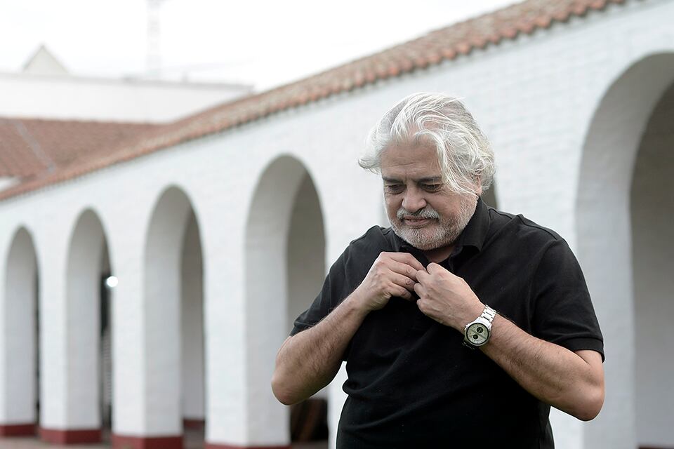 Vargas recorre historia, ciencia, ensayo, novela y poesía.