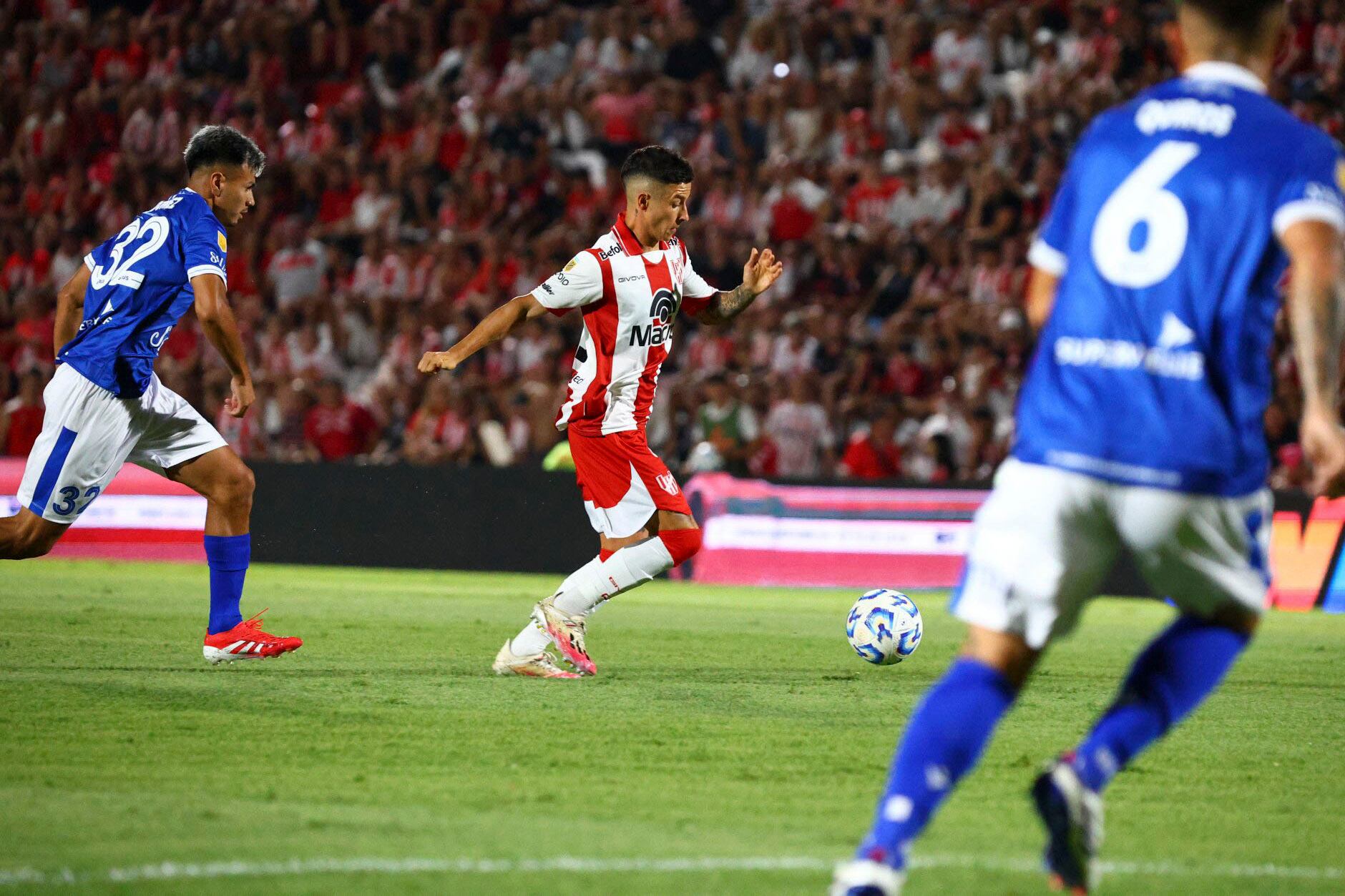 Instituto fue superior y justo ganador. 