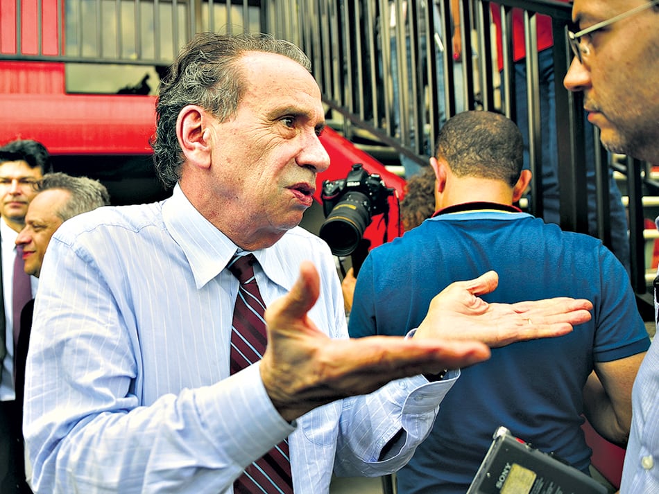 Nunes asume el martes en medio de acusaciones de coimas pagadas a su campaña para vice en el 2014.