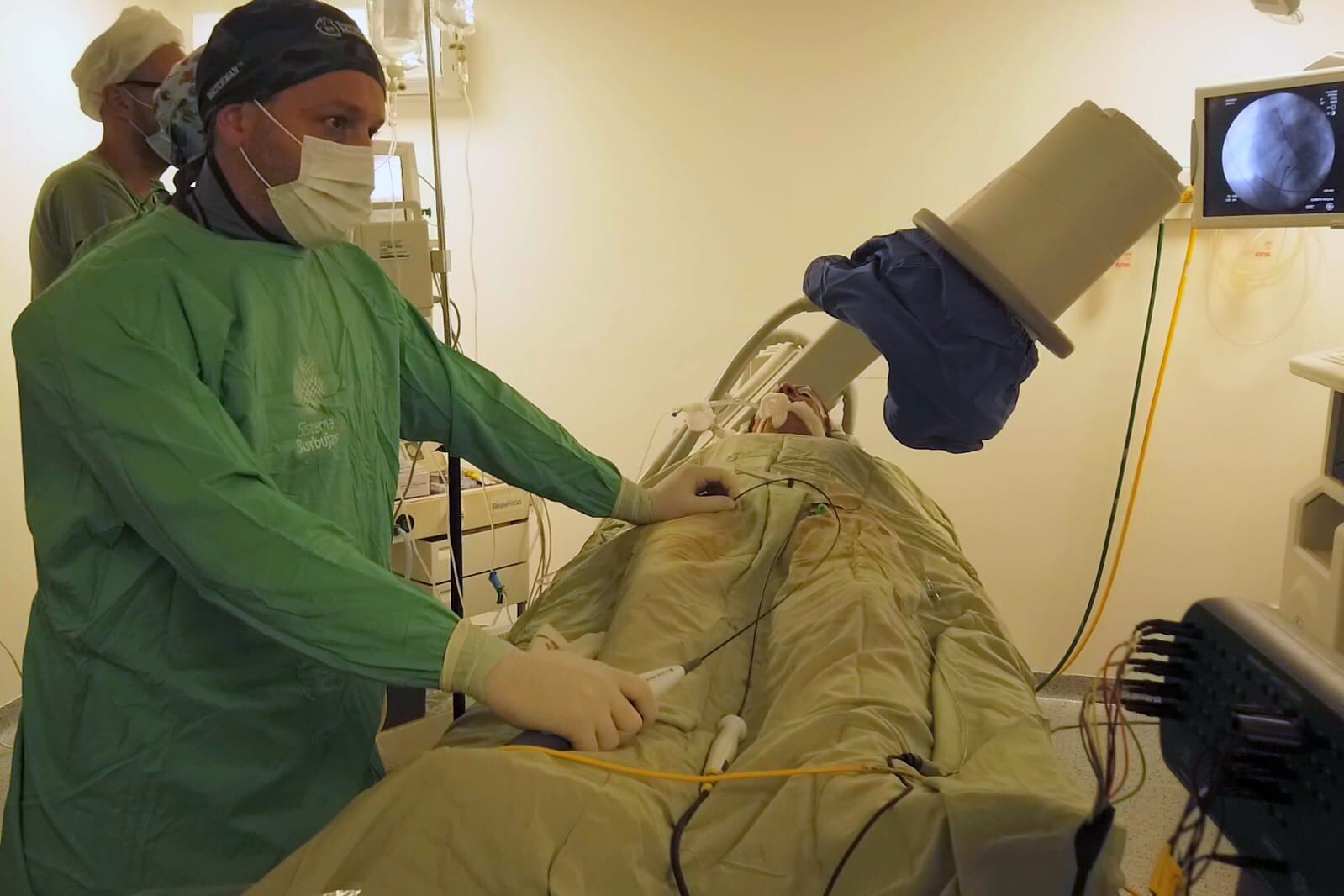 La institución médica sumó equipamiento específico para poder desarrollar las ablaciones mediante frio. Foto: Ministerio de Salud de la provincia de Buenos Aires,