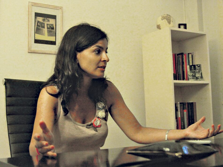 Verónica Llull Casado fundamenta su posición en el libro ¿Enajenados? Responsabilidad en la locura criminal.