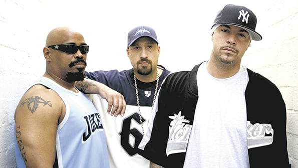 La mayor parte del disco de los californianos se registró en Egipto, con músicos callejeros como invitados.