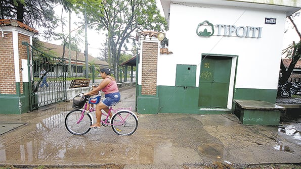 Tipoití produce todo tipo de hilados. La planta permanecerá cerrada desde mañana hasta el 4 de febrero.