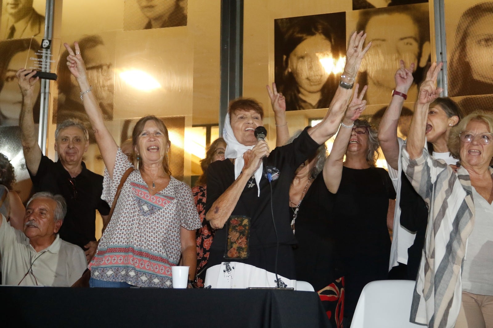 El acto de entrega de los reconocimientos “Sara Solarz de Osatinsky” en el predio de la ExESMA.