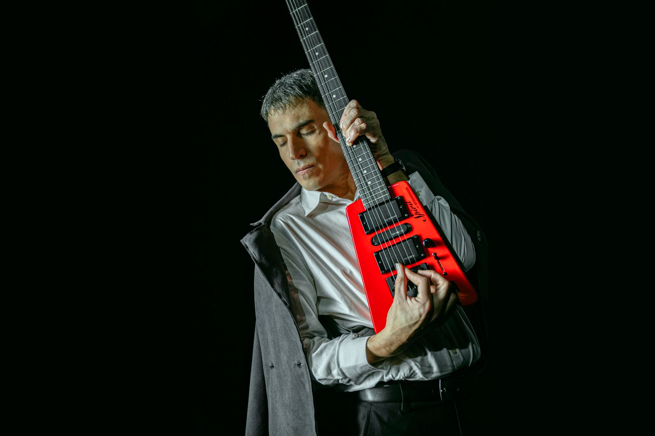 Vi en el tumulto un deseo parecido (Una viceversa de la forma) es el título del espectáculo.