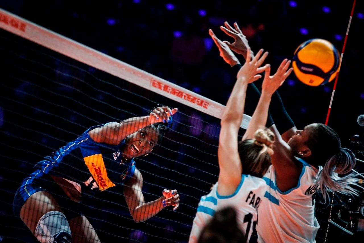 Las Panteras no pudieron con el poderío de Italia