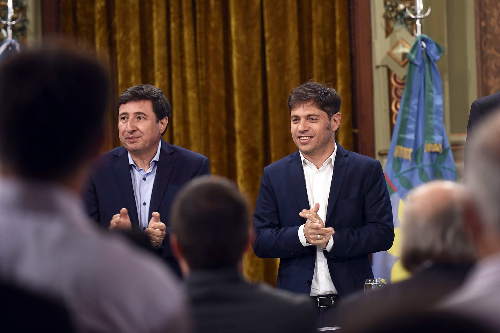 El ministro Daniel Arroyo y el gobernador Axel Kicillof.
