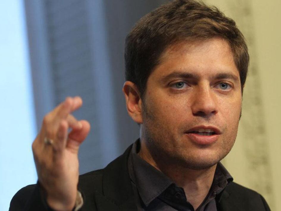 Axel Kicillof: "La tasa alta sólo sirve para que los pesos no se vayan al dólar".