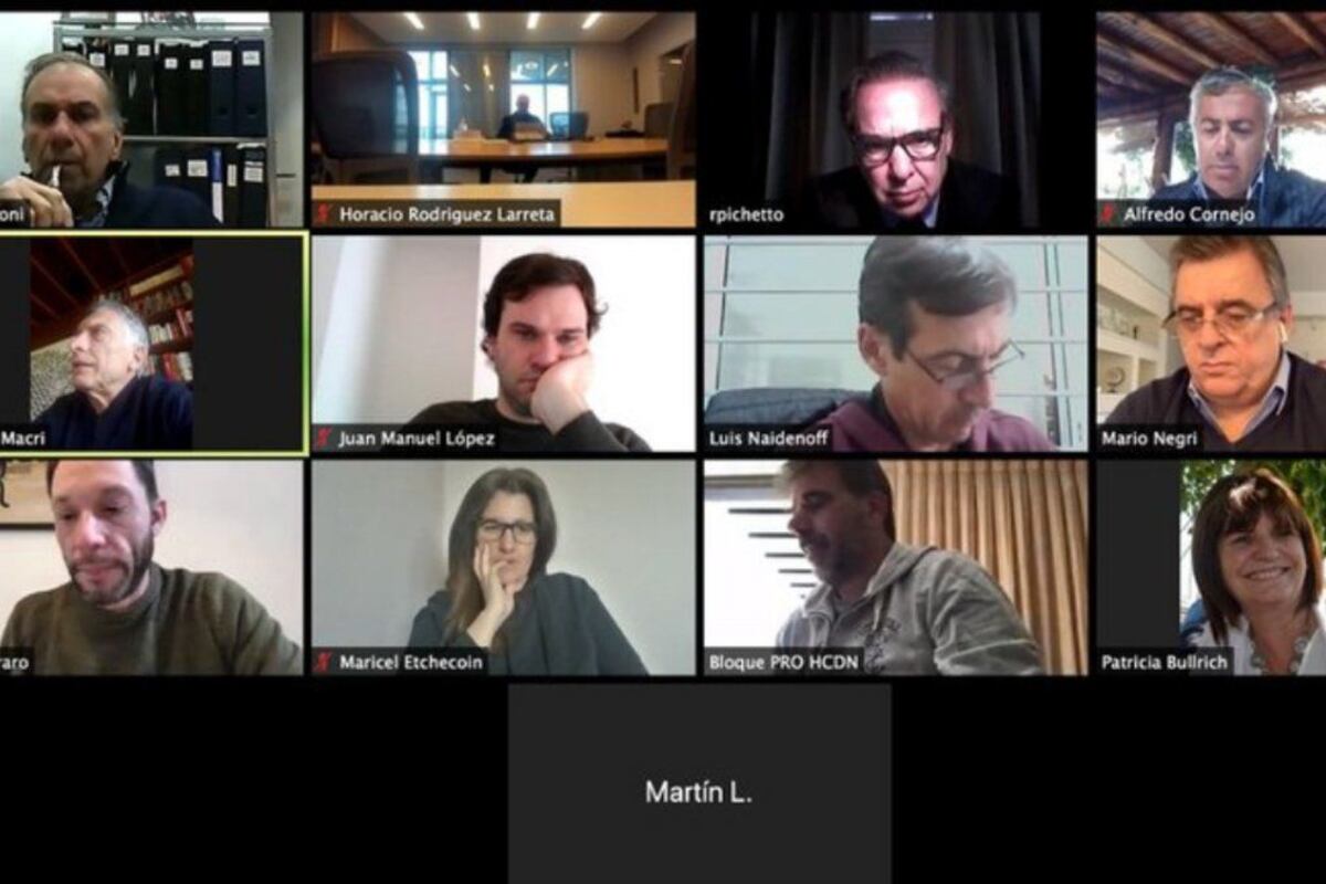 "Las manifestaciones de Cristina Kirchner suponen el más grave ataque a la independencia de la Justicia ocurrido desde la recuperación democrática", dice el texto.