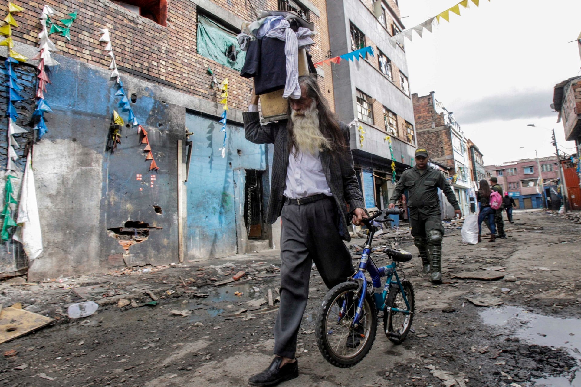 Drogas, trata, pedofilia, cadáveres disueltos en ácido: el Bronx de Bogotá fue el barrio más peligroso del mundo.