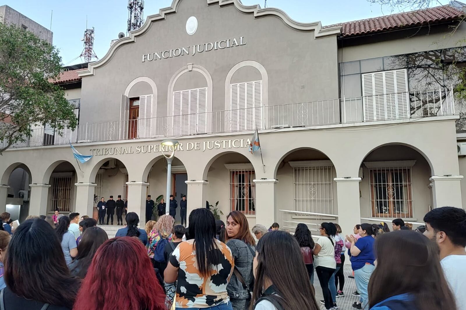 Marcha por Thiara y Zoe