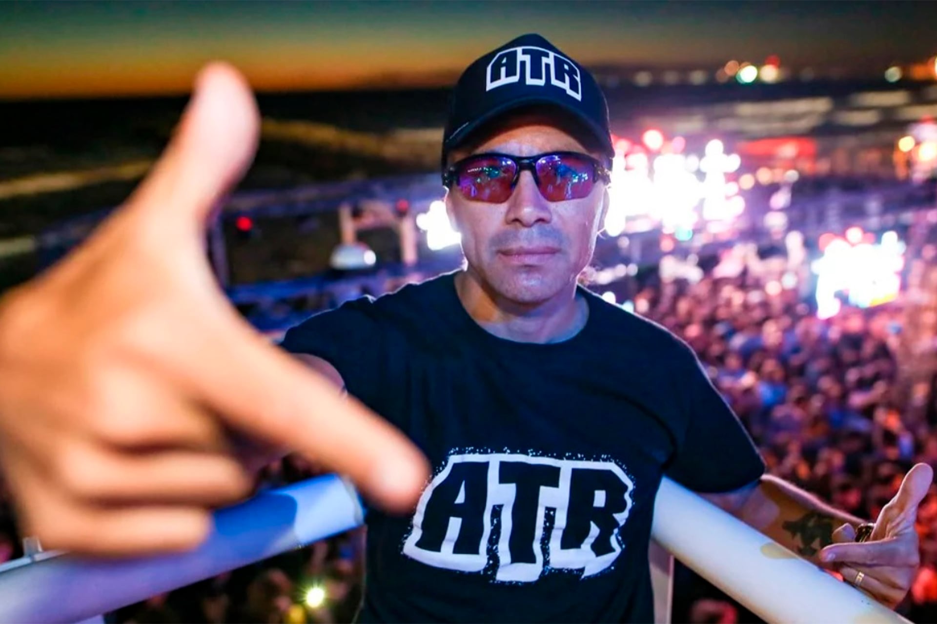 Hoy vía streaming, Pablo Lescano animará otro show de Damas Gratis para recrear online su último disco, 40 minutos ATR.