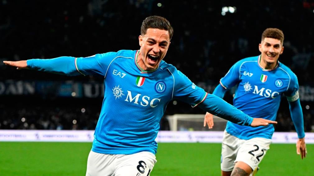 Giacomo Raspadori asegura el éxito napolitano