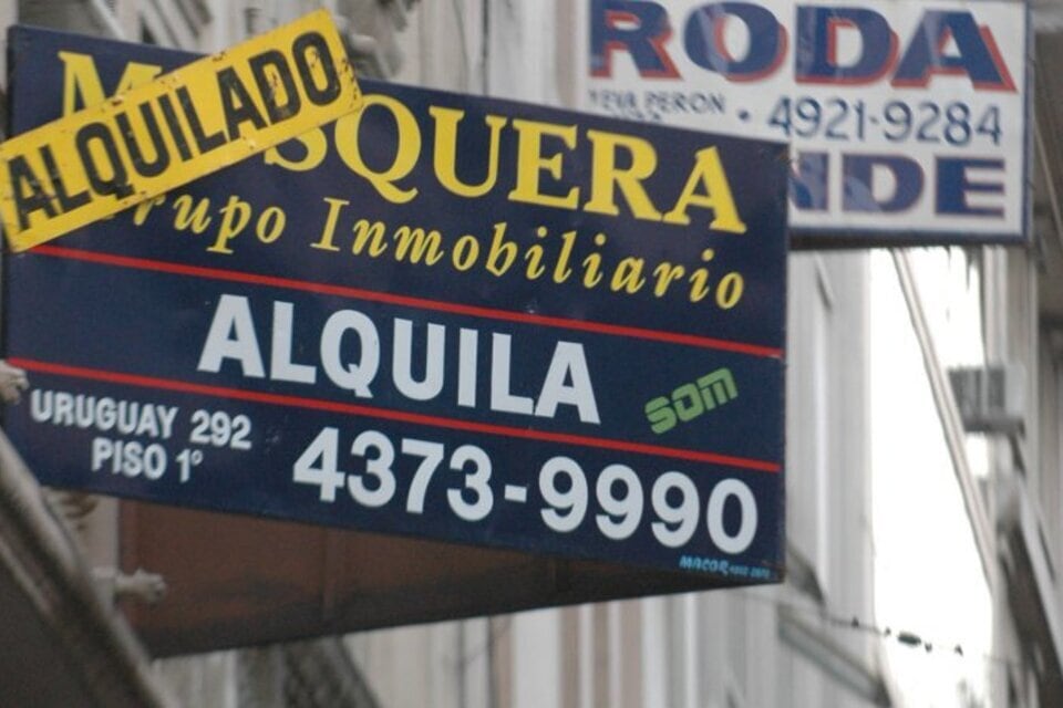 La Ley de Alquileres vigente establece que los aumentos de los contratos se rigen por ajustes anuales. Imagen: Télam.