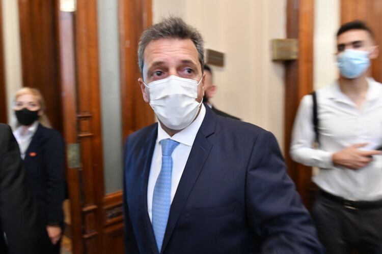 Sergio Massa, al llegar hoy al Congreso para la sesión por Ganancias.