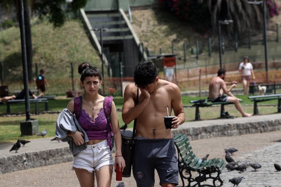 La ola de calor no da tregua. Imagen: Dafne Gentinetta.
