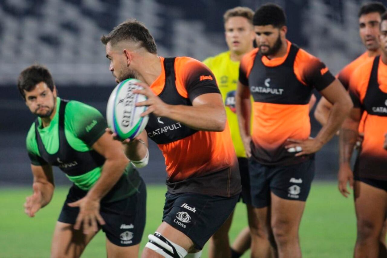 Entrenamiento del equipo de Olimpia.