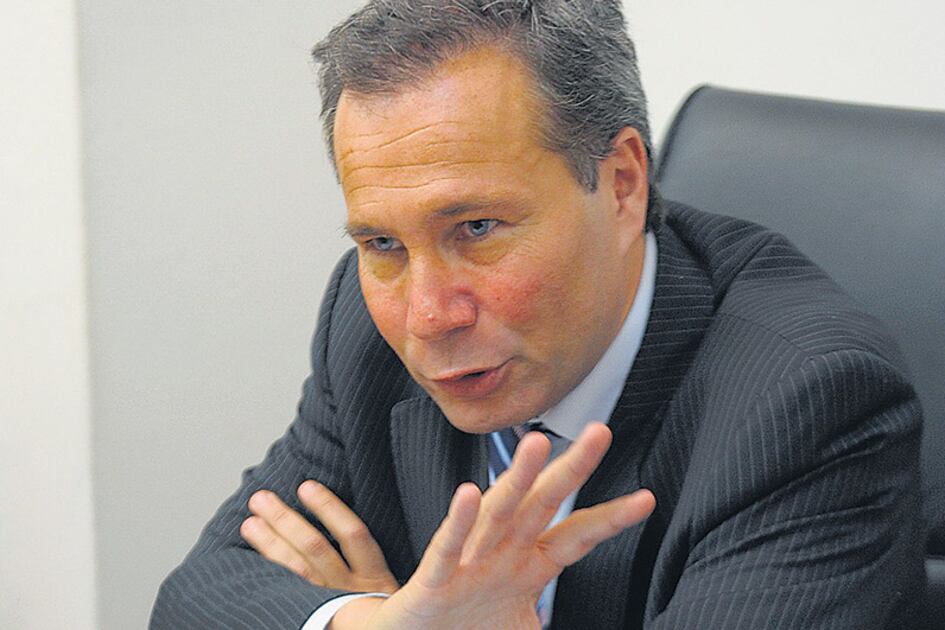 El informe entregado ayer por Gendarmería consta de dos tomos, un libro encuadernado y tres CD.