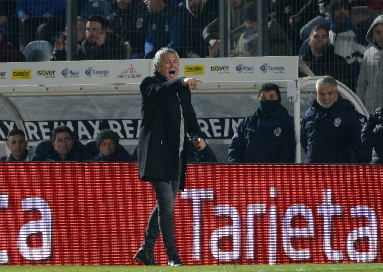 Néstor "Pipo" Gorosito, DT de Gimnasia La Plata