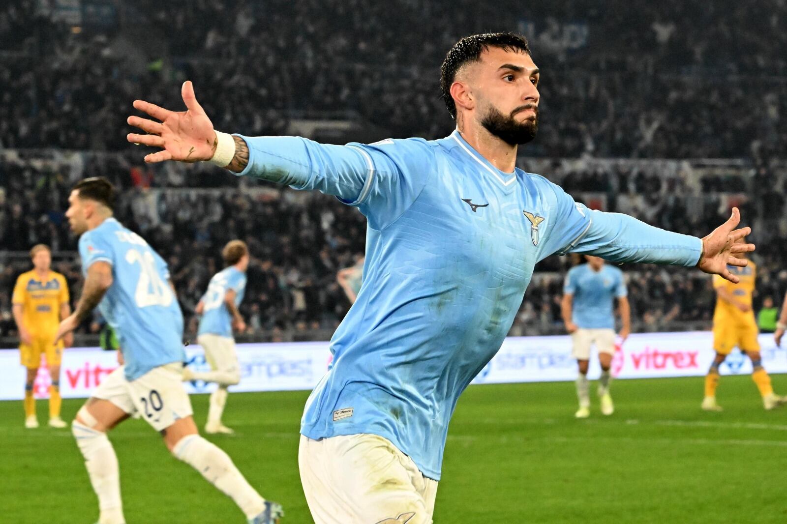 Valentín Castellanos inicia la gran remontada para Lazio