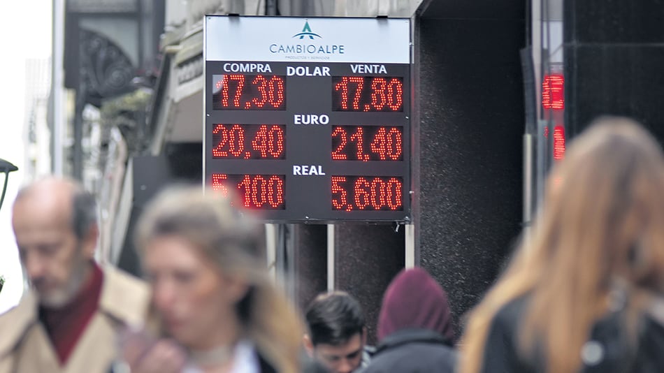 El Banco Provincia realizó importantes ventas para moderar las presiones sobre el dólar mayorista y ponerle límite al minorista.