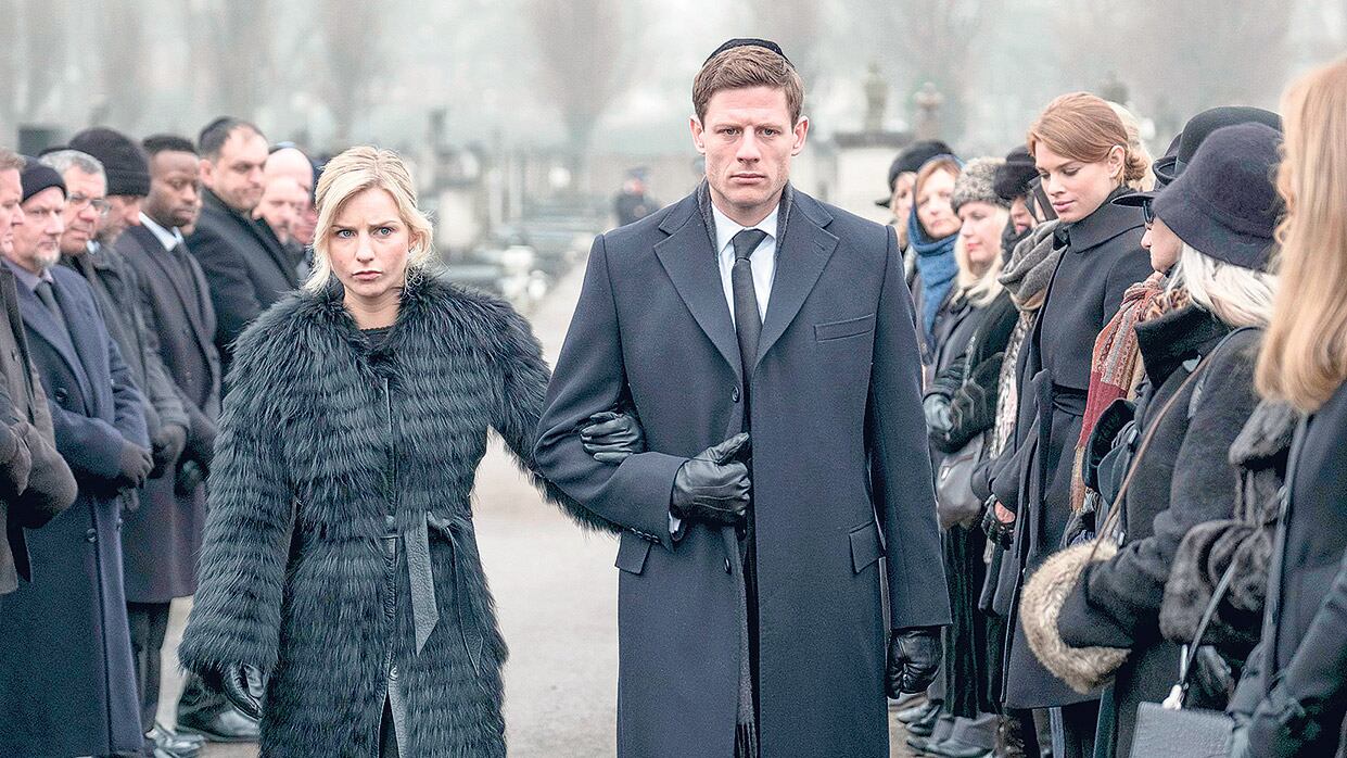 En McMafia está presente el universo Promesas del Este, pero también el de El Padrino.