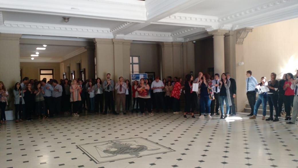 Los judiciales se manifestaron en los pasillos y el hall del Palacio de Justicia.