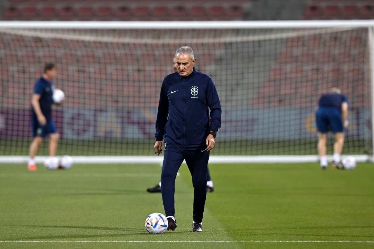 Tite presentará un once con equilibrio entre defensores y atacantes
