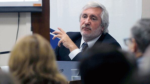 Julio Conte Grand dispuso el cierre y archivo del trámite disciplinario del ex espía de la bonaerense.