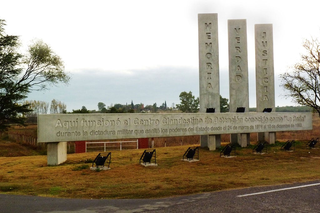 Por el campo de concentración de La Perla se estima que pasaron entre 2000 y 2500 personas.