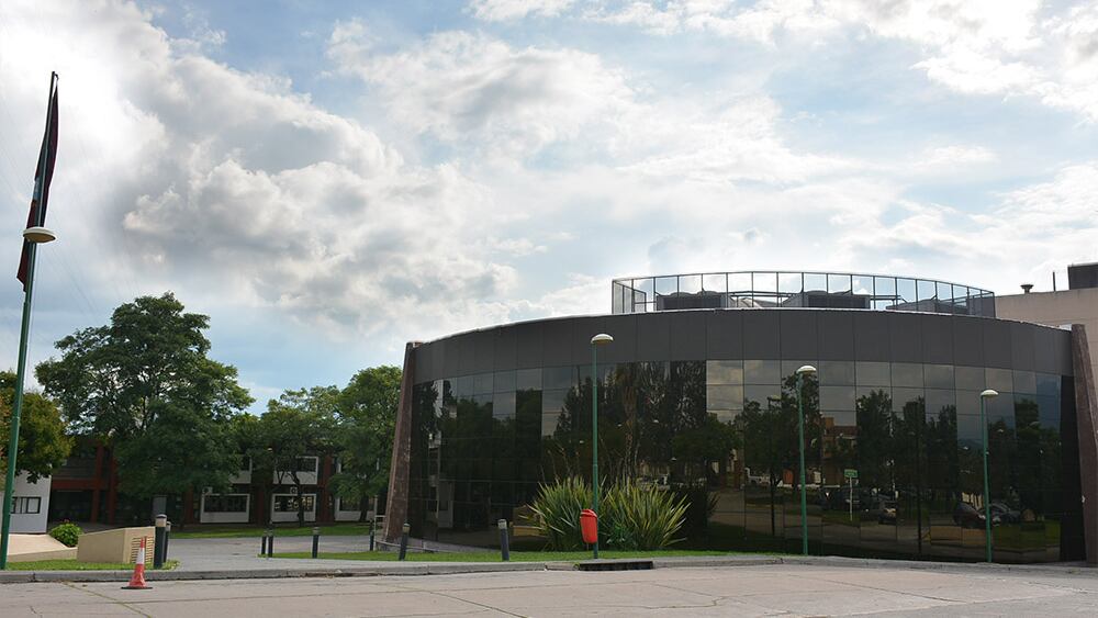 Centro Cívico Grand Bourg