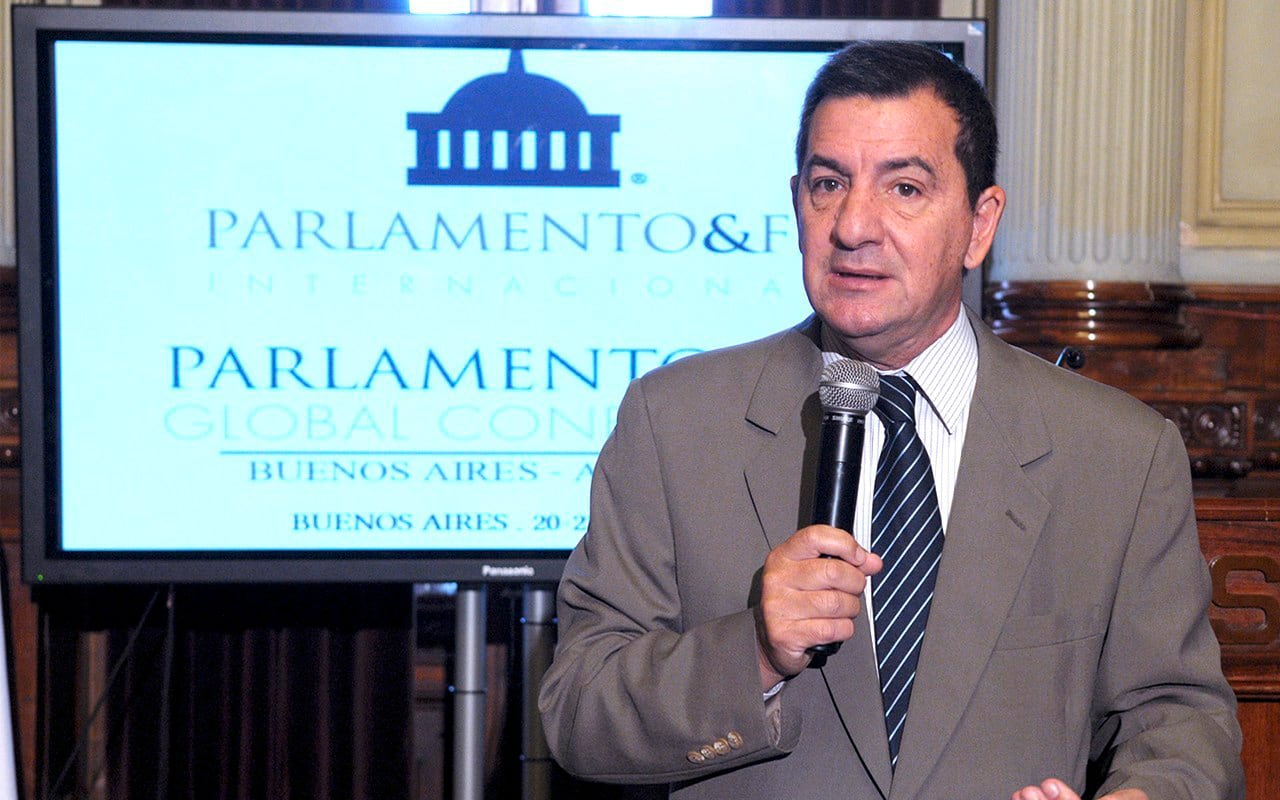 Luciano Bongarrá, de “Parlamento y Fe” (P&F).