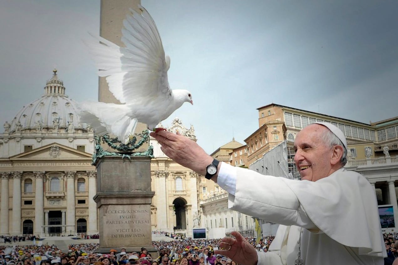 El Papa Francisco en la Plaza San Pedro