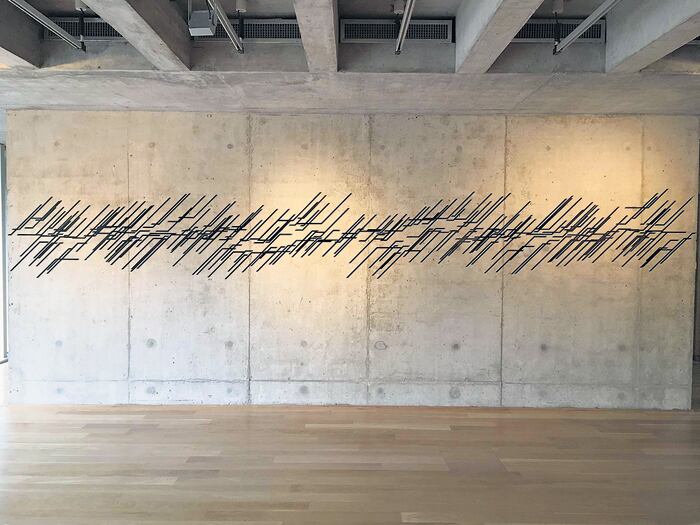 Una de las obras de Vera Molnar exhibida en la muestra del Museo de Arte Contemporáneo porteño.