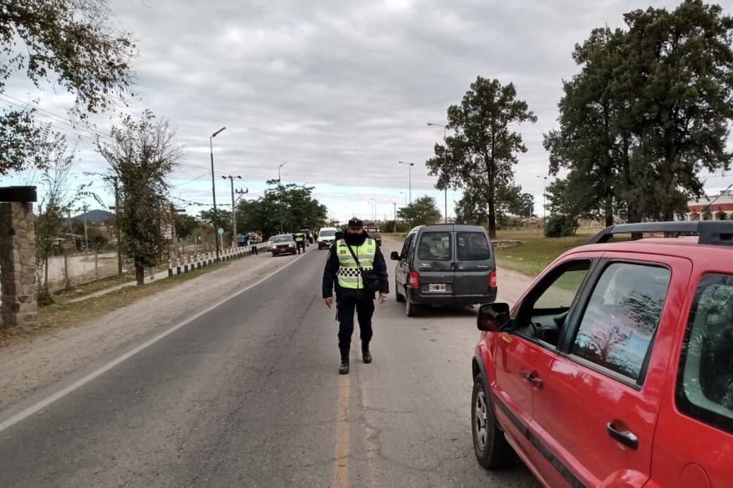 Amplio operativo en el ingreso y egreso a Vaqueros