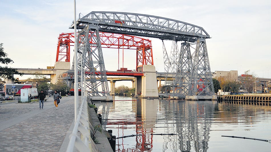 En 2015 el rabino Sergio Bergman aseguró que no se puede limpiar el Riachuelo sin limpiar Acumar.