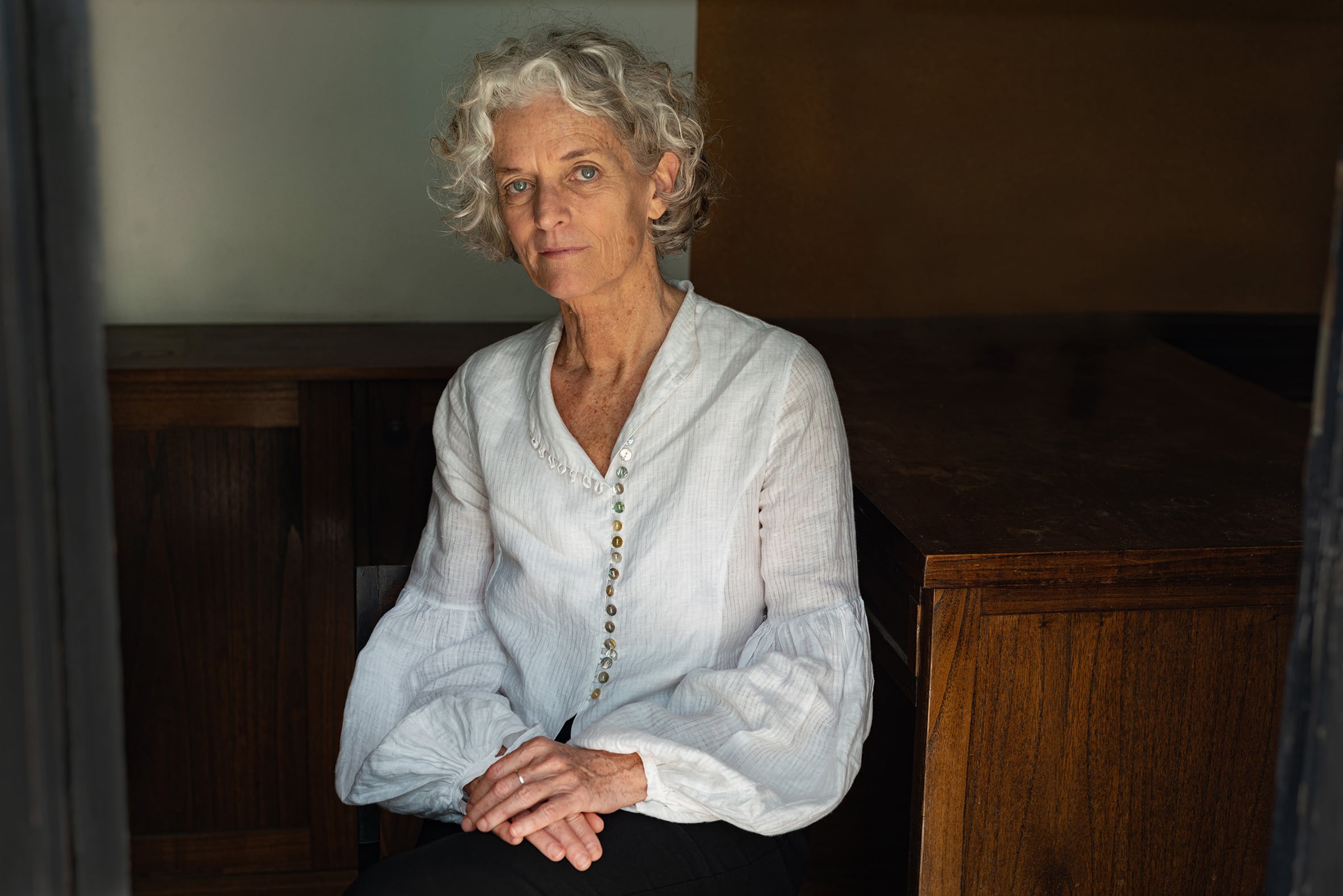 "Las mujeres heredamos mucha vergüenza", señala Garland.