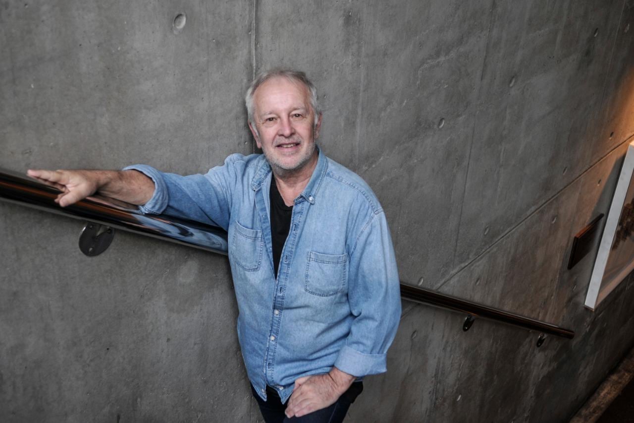 Marcove lleva montadas alrededor de 100 obras de autores argentinos.