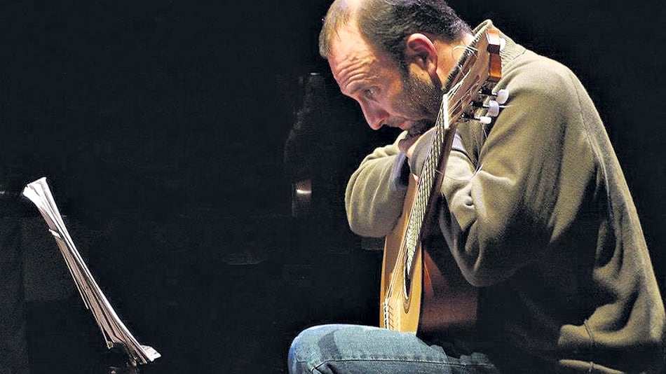 Carlos Casazza fue uno de los pocos discípulos que aceptaron el legendario Ralph Towner.