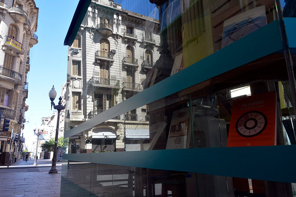 Piden que se incorpore al libro y a la lectura como una actividad esencial.