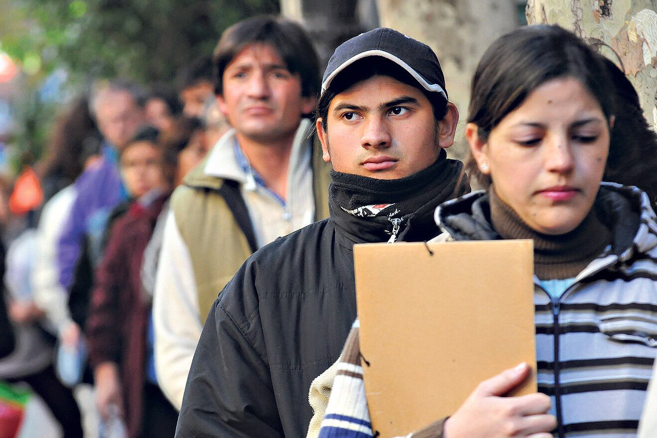 El 24,6 por ciento de desempleo juvenil supera el rango del 18/19 por ciento registrado en 2010-2015.