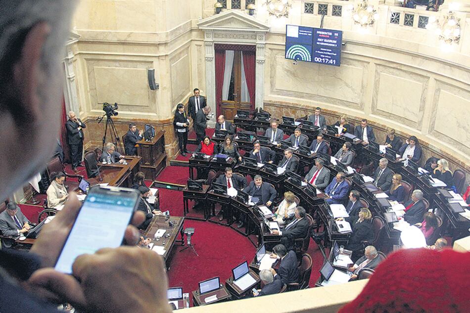 Los presidentes de bloque del Senado se reunieron ayer en la Comisión de Labor Parlamentaria.